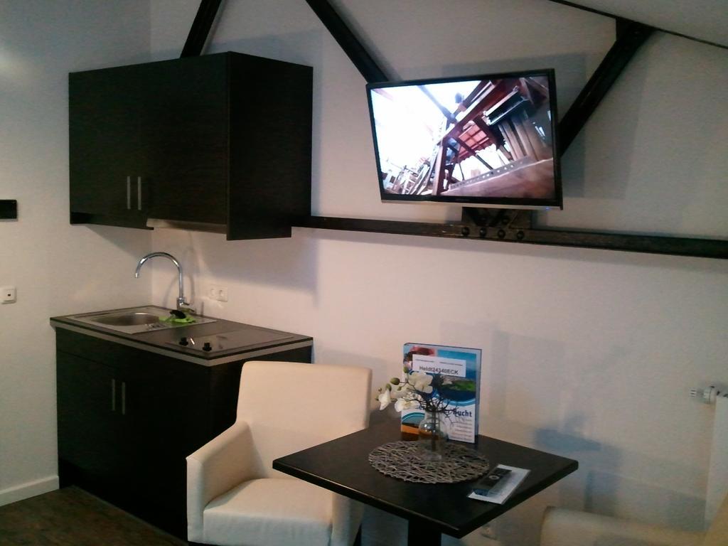Heldts Aparthotel เอ็คคานเฟอร์เดอ ภายนอก รูปภาพ