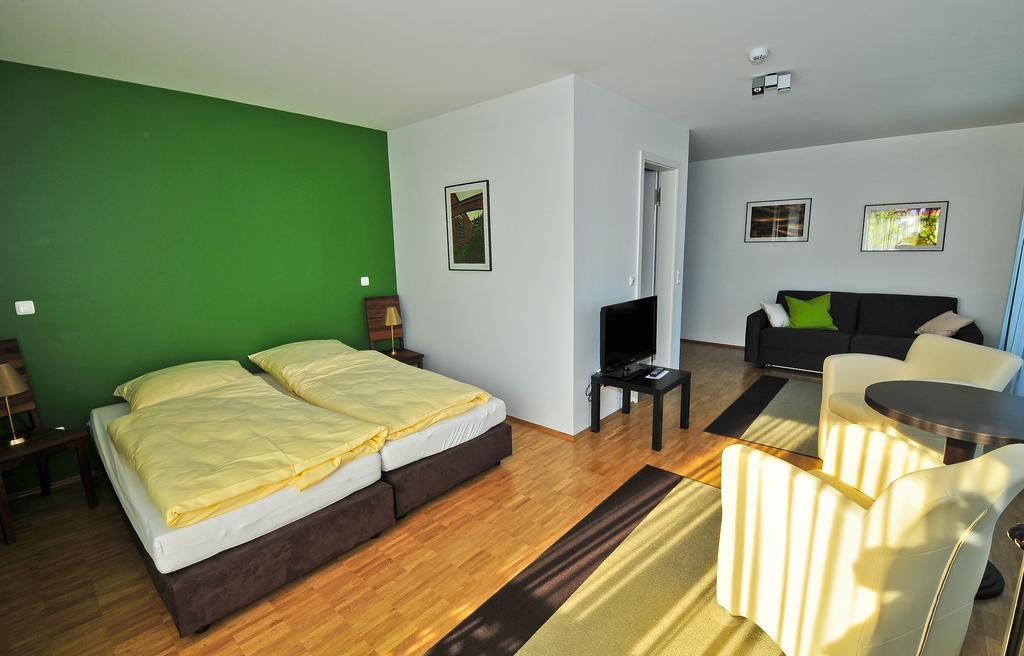 Heldts Aparthotel เอ็คคานเฟอร์เดอ ภายนอก รูปภาพ